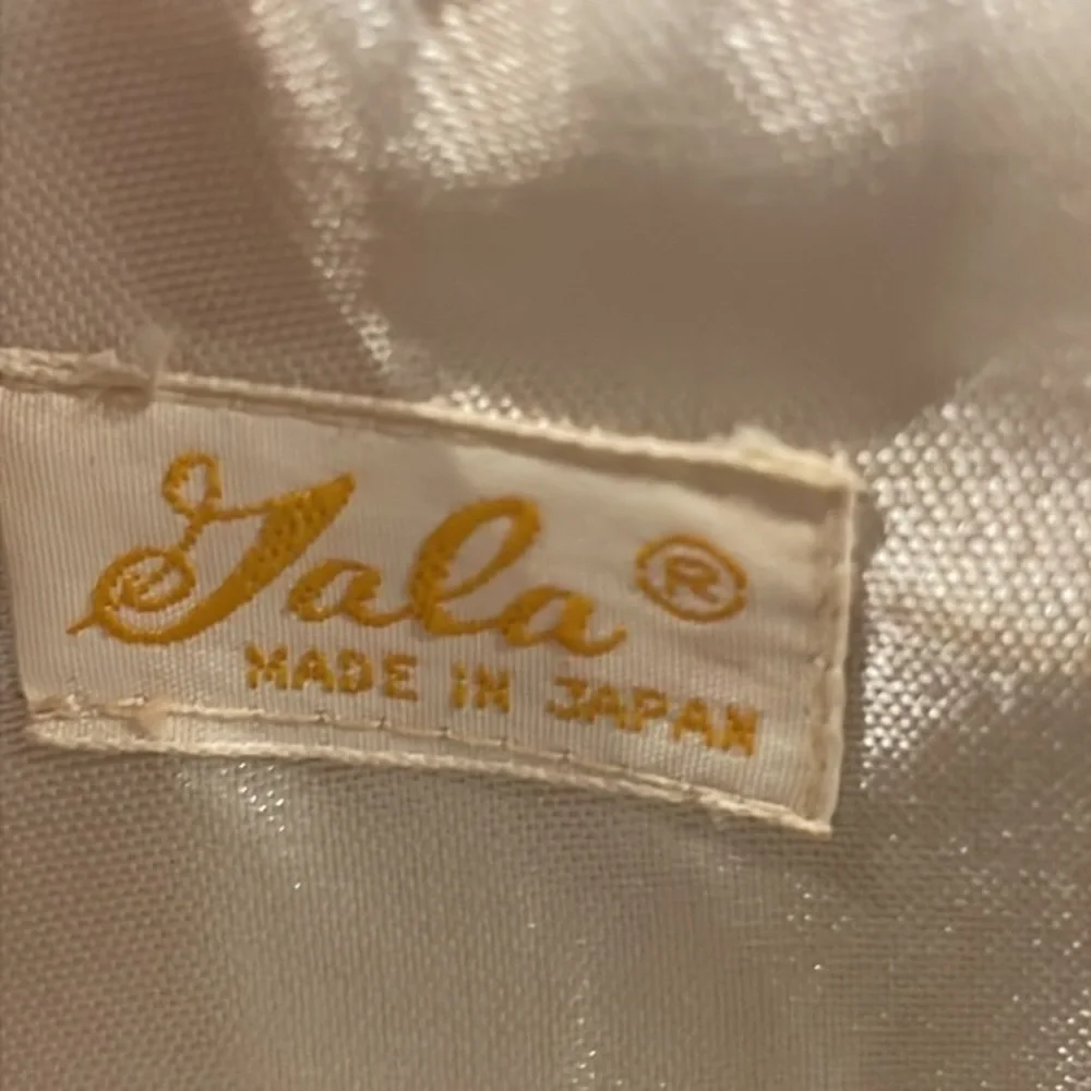 Vintage Gala Made In Spain‎ Beaded Cream Silver Clutch in Vintage Box